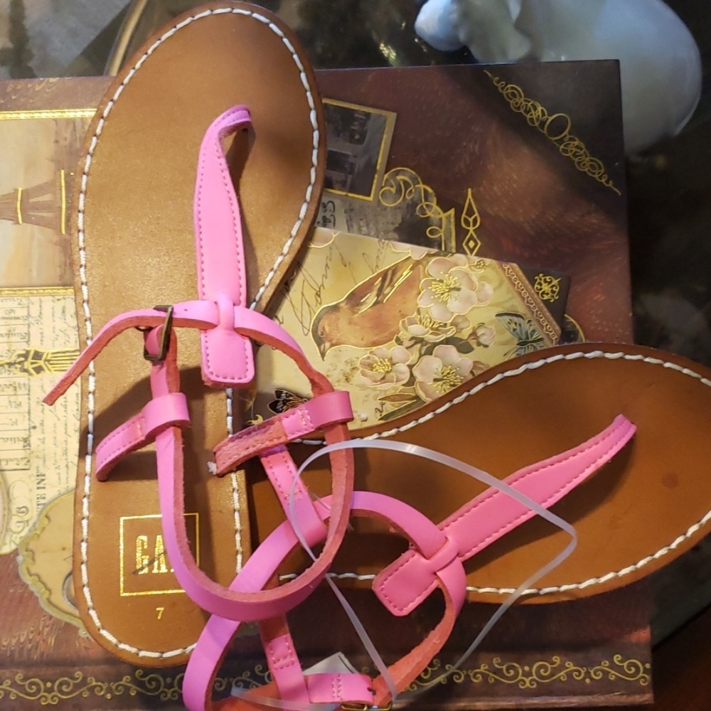 New Pink GAP sandals